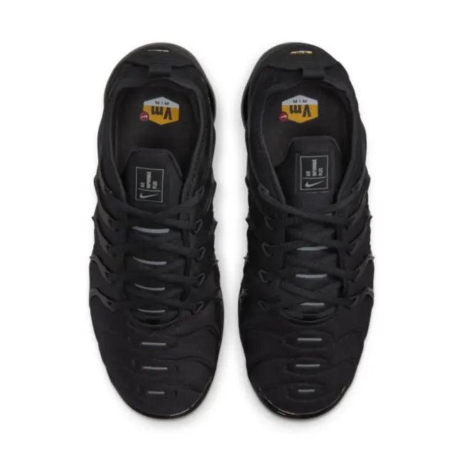 Маратонки Nike Air VaporMax Plus "Triple Black" My Store